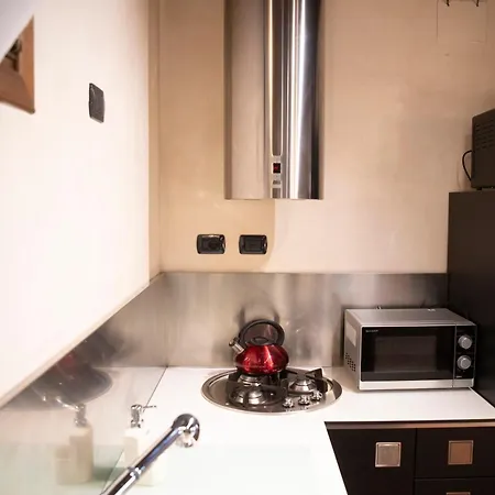 Ai Piedi Del Castello / 4Pl / Apt. Full Verona Exterior foto